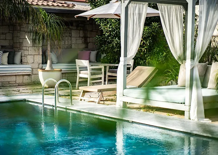 Casa Luna - Adult Only 알라카티